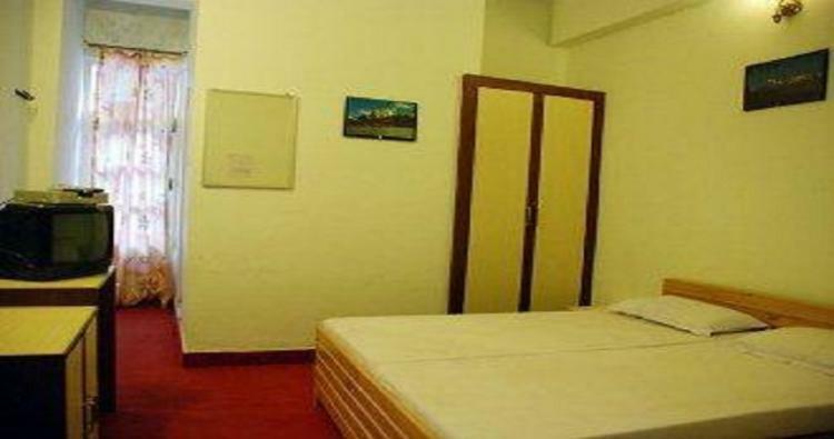 Hotel Bhagat Chamoli Ruang foto